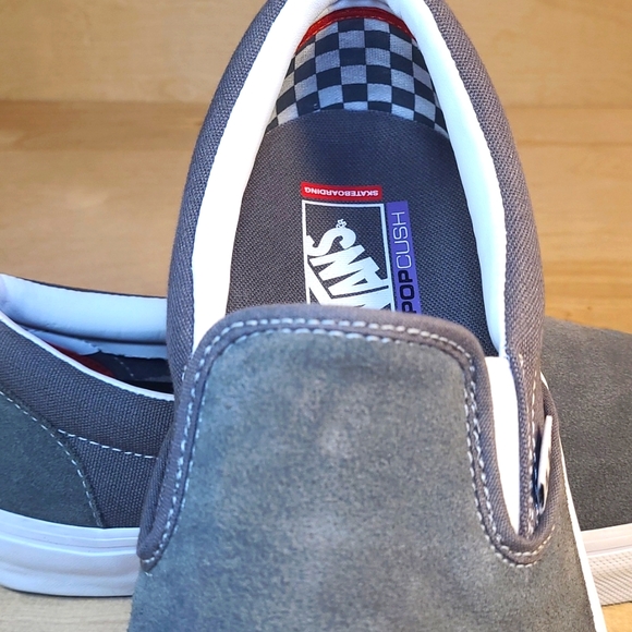 Vans Classic Slip-On Gray Canvas/Suede Men's Athletic Shoes - Picture 10 of 11